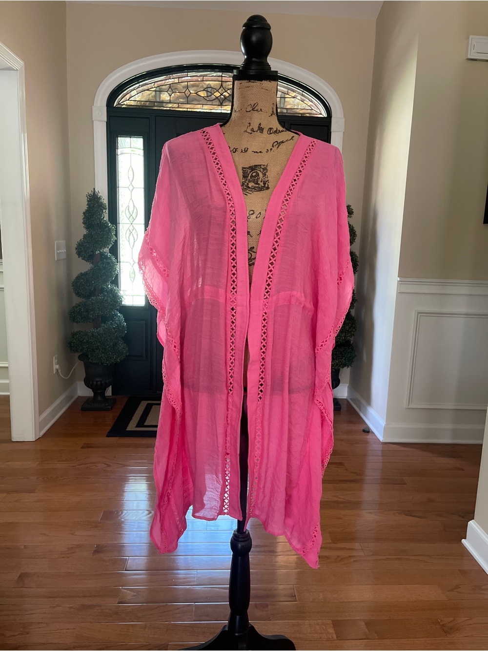 AOLRO Boutique Hot Pink Bubblegum Pink Swimsuit Cover Up NEW Medium